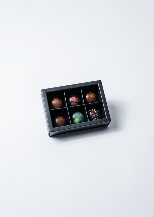 Signature fine chocolate box - 6 chocolates
